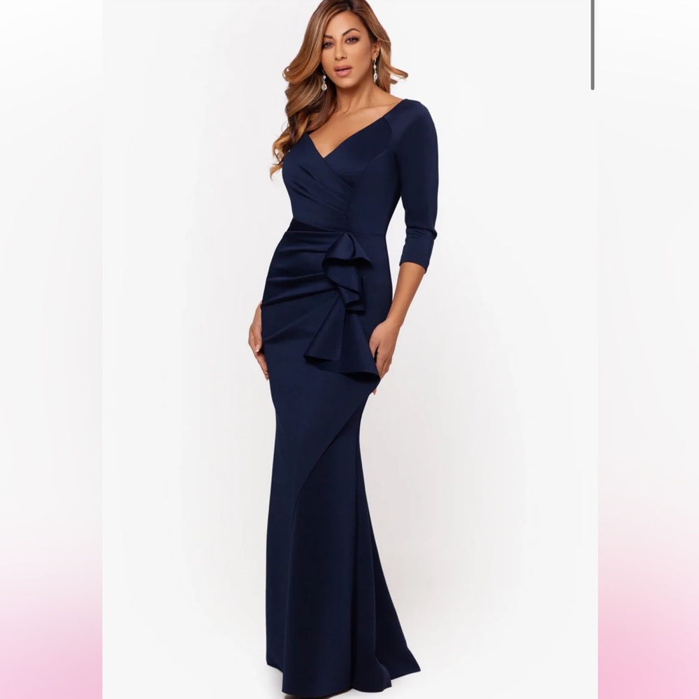 XSCAPE EVENINGS "LEXI" RUCHED SCUBA EVENING DRESS